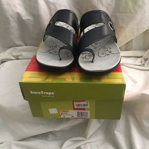 Bare Trap Black Jones Sandals